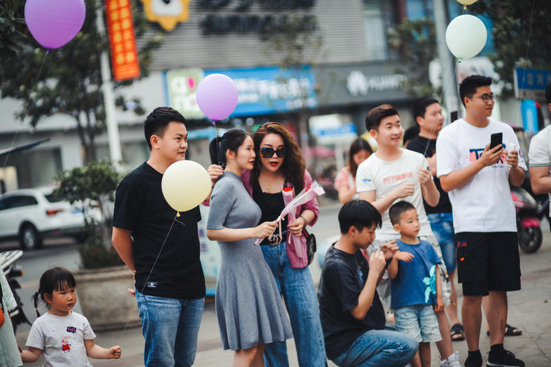 大连生日宴气球布置图片