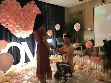 女朋友生日求婚現場(chǎng)布置圖片