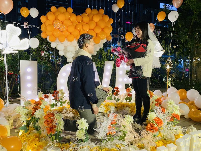 戶(hù)外生日趴布置圖片