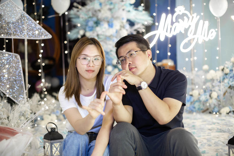 20歲女孩子生日宴會(huì )現場(chǎng)布置圖片