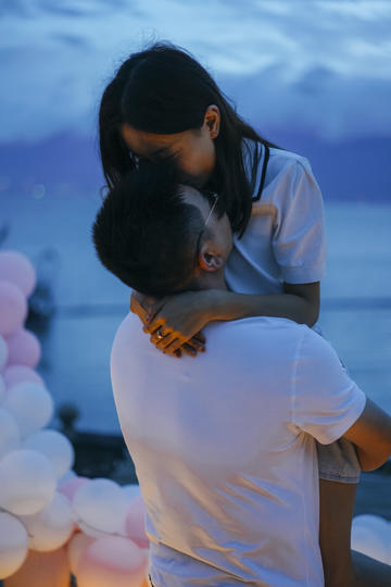 高檔生日會(huì )場(chǎng)布置圖