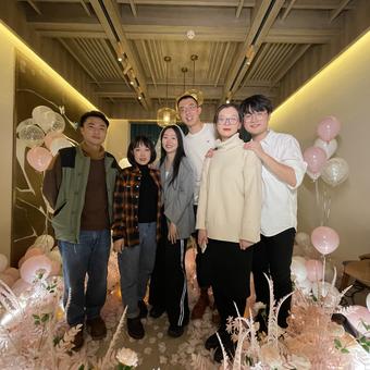 畫(huà)家生日派對圖片