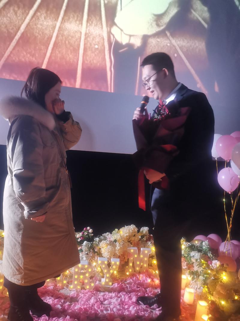 孩子十二歲生日現場(chǎng)布置圖片