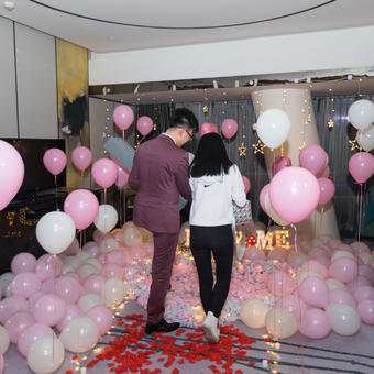 過(guò)生日現場(chǎng)布置圖片