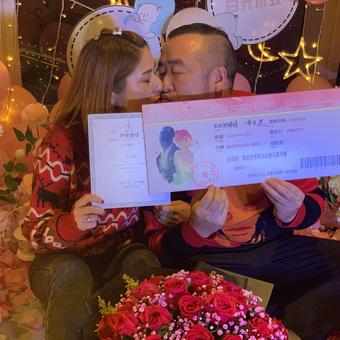 戶(hù)外生日場(chǎng)景布置圖片