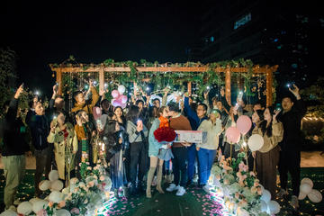 寶寶過(guò)生日車(chē)內布置圖片