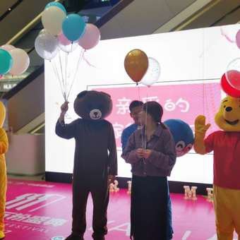 大人生日現場(chǎng)布置圖片
