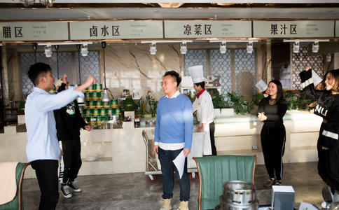 浪漫海岛盛情邀请：带你的准新娘来晒太阳吧