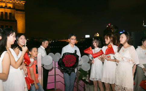 婚纱设计之实用推荐_婚纱