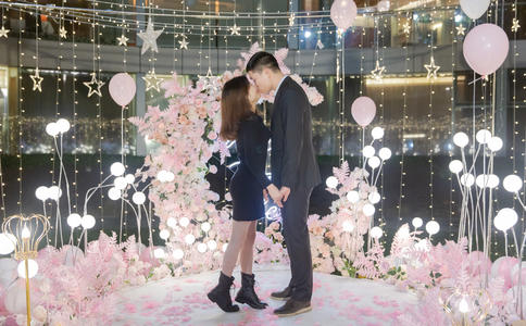 婚庆搭建一般多少钱
