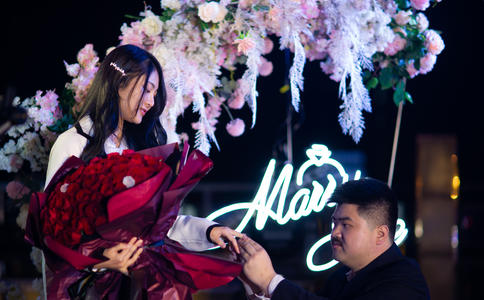 南京中秋节浪漫求婚创意 把你们的爱形成一段美好佳话