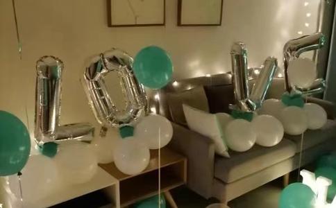 关于婚礼现场布置方案_婚礼