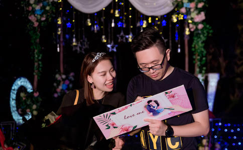 旅拍婚纱照怎么拍好看_婚纱照