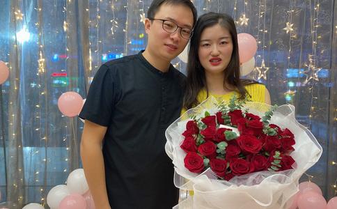 新娘妆的画法怎么化才能把新娘的美呈现出来_新娘