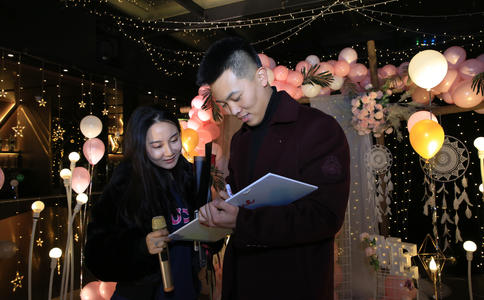 中式婚礼跟拍该如何进行_婚礼