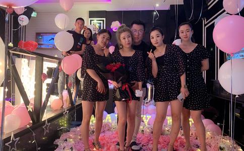 西湖婚纱摄影排名_婚纱