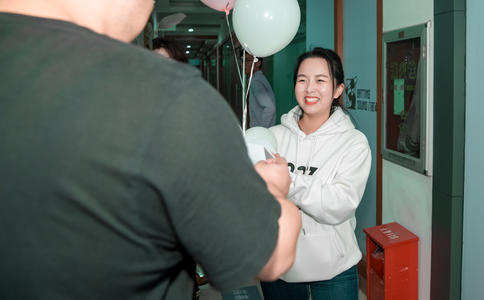 结婚日期可以和生日同一天吗_生日