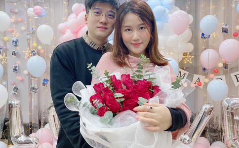 戒指戴左手中指有什么含义_结婚