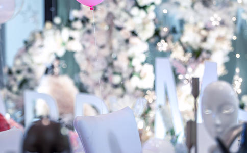 刘翔向前妻吴莎求婚成功 俩人疑似复婚节奏
