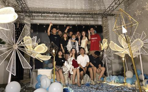 伴娘穿什么鞋子合适