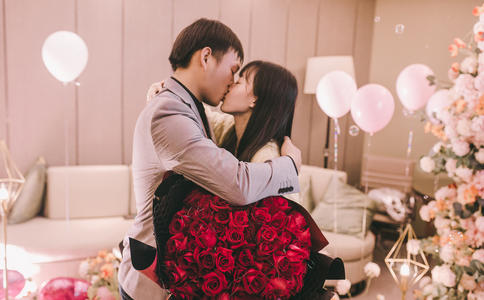 上海租婚车哪家好_婚车