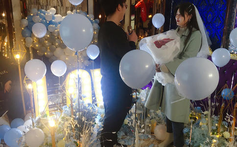 女士金戒指多少钱_结婚