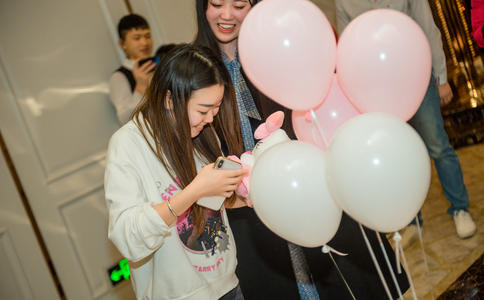2020年适合订婚的日子_订婚
