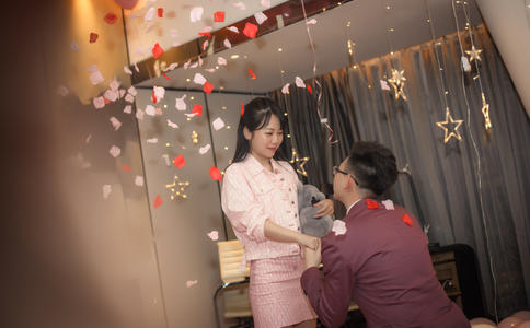 天籁婚车多少钱_婚车