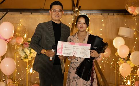 如何做微信结婚请柬_请柬