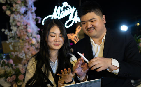 订婚的祝福语_订婚
