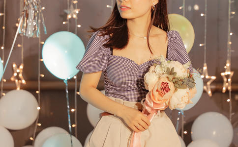 新娘婚礼鞋介绍_新娘