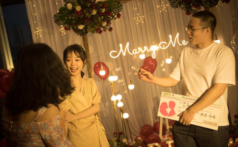在丽江拍婚纱如何变身苗条新娘_新娘