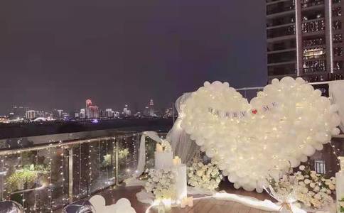 婚车红旗I5多少钱_婚车