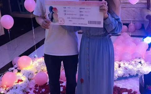 自贡教堂婚礼费用该怎么分配_婚礼