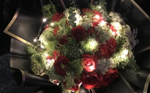 求婚需要准备什么 完美求婚遇见最美的爱情