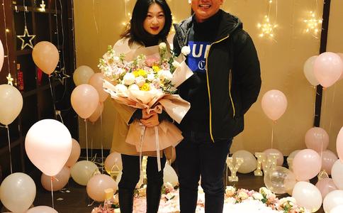 无锡租婚车价格表_婚车