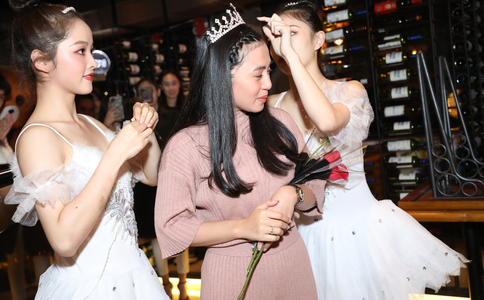 求婚用黄金戒指可以吗_求婚