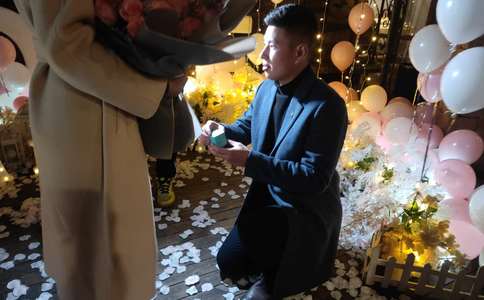 黄金戒指怎么选_结婚