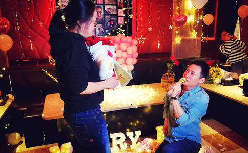新人定制结婚婚戒的五个流程
