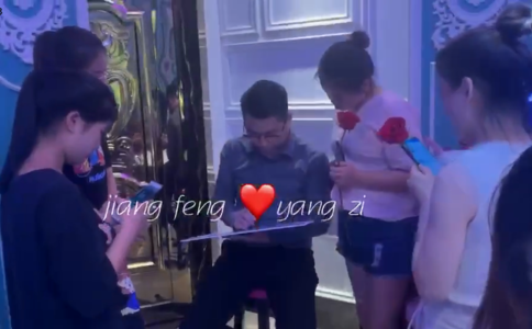 新娘经典发型图解_新娘