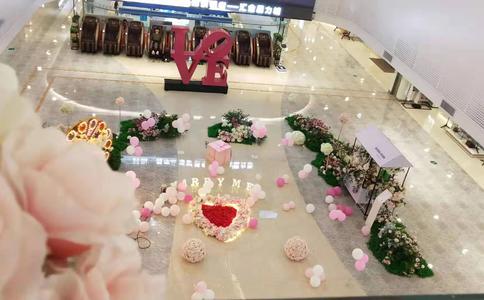 伴娘要不要给新娘红包_新娘