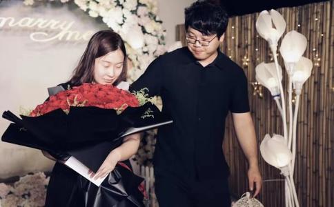 租赁公司租婚车宝马x5多少钱_婚车