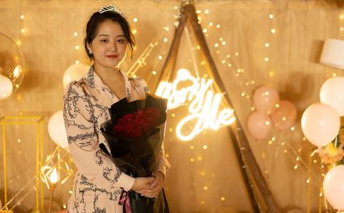保时捷婚车一天多少钱_婚车