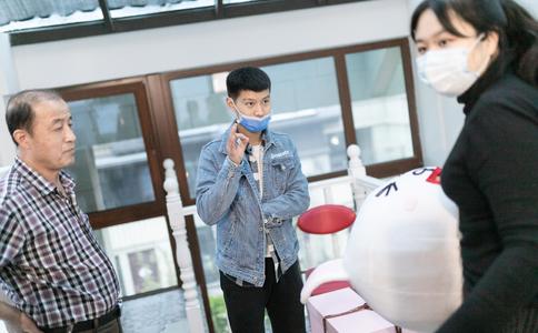 铂金钻石结婚戒指价格分析_结婚
