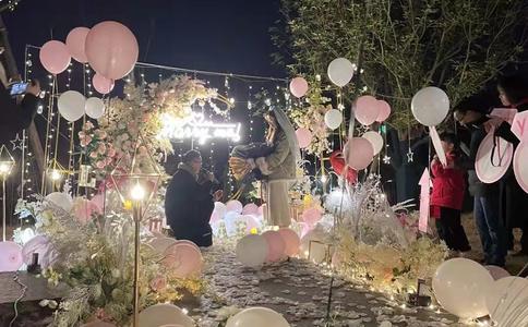 西式婚礼用花一般会选择哪些花种_婚礼