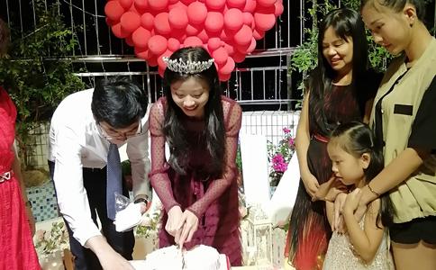 女婚礼司仪全套主持词_结婚誓言