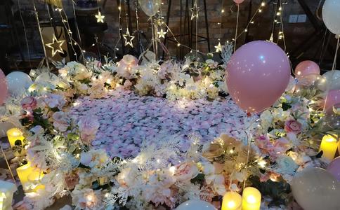 濮阳小伙不远千里前往广州求婚 行动感动女朋友