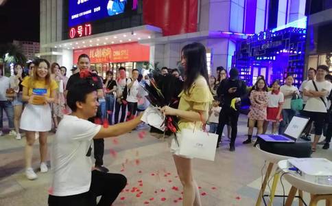 淄博求婚记：凯迪拉克携手Tell Love 2月14日浪漫求婚圆满结束