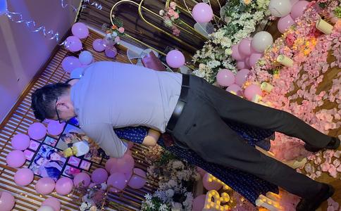 结婚喜糖什么时候发给朋友才会合适