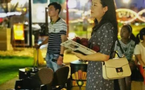 玫瑰金戒指会掉色吗_结婚